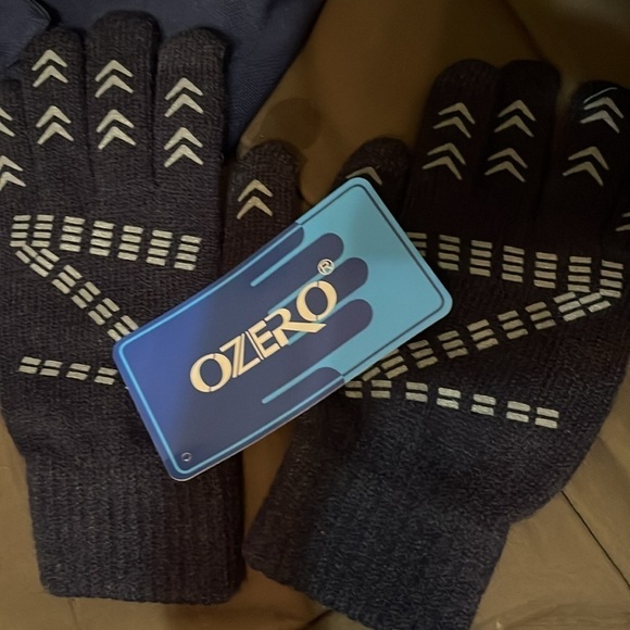 NWT Winter Gloves Touchscreen Anti-slip Knit Thermal Glove Warm for Men & Women - Picture 6 of 6